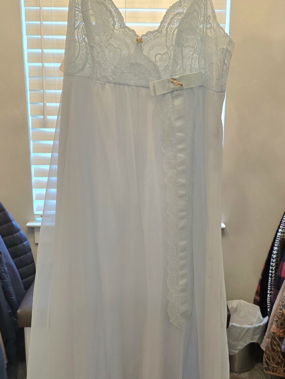 Vintage Beautiful Shadowline Full Length Gown Pale Blue Size M